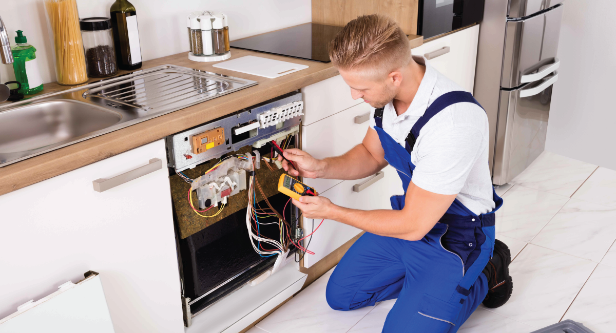 Our mechanic is diagnose dishwasher and identify problems needs to be fixed