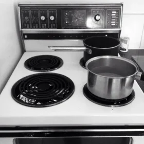 Vintage-and-Antique-Stoves-O’Keefe-&-Merritt